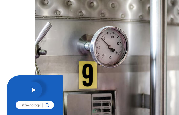 stteknologi-layanan-003